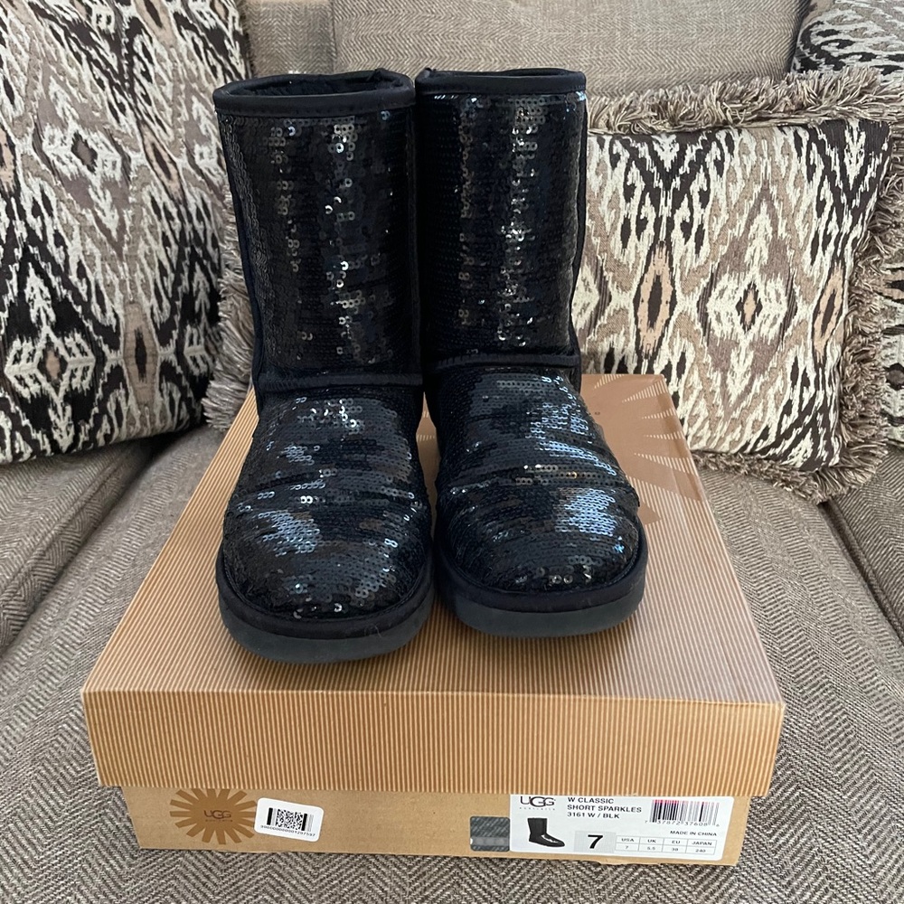 Black Sequin Classic Short Ugg Boots - Size 7
